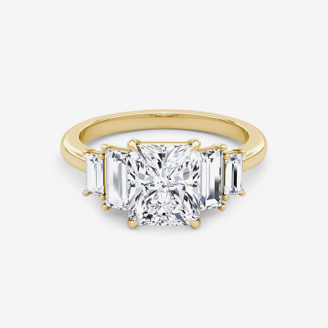 Allure Ring